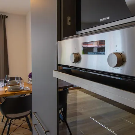 Moselhaus Krieger * 特拉本特拉巴赫