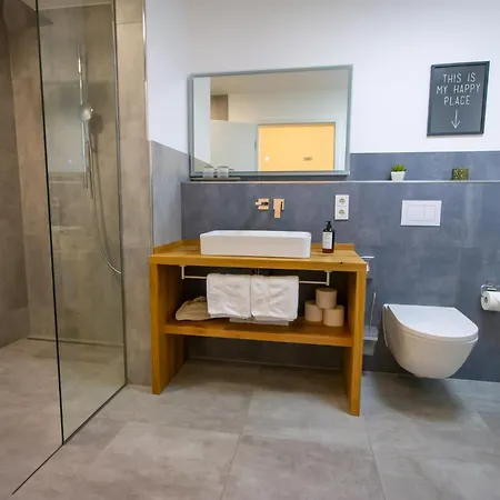 Moselhaus Krieger 特拉本特拉巴赫