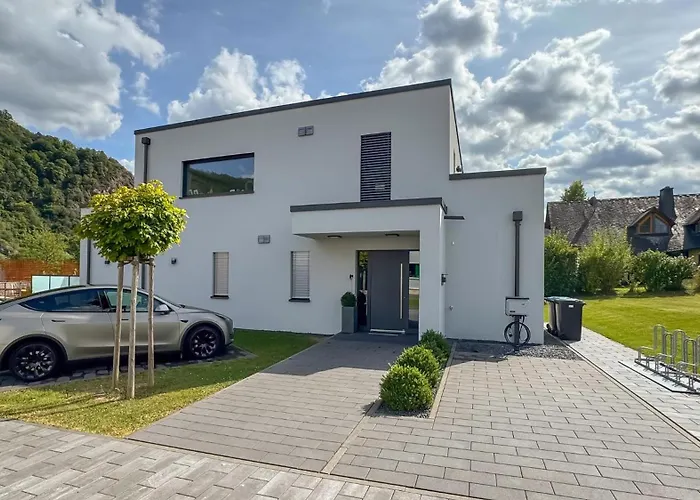 Moselhaus Krieger * טראבן-טרארבאך